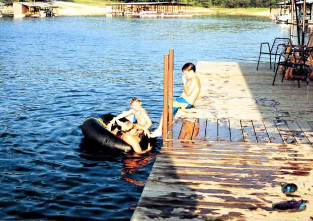 Kings Cove Resort Branson West Eksteriør billede